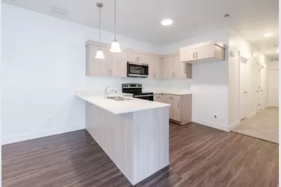 882 N Coulsen Dr #J203, Saratoga Springs, UT 84045 - Photo 13
