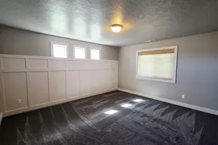 9051 N Clubhouse Ln, Eagle Mountain, UT 84005 - Photo 17