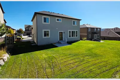 9051 N Clubhouse Ln, Eagle Mountain, UT 84005 - Photo 39