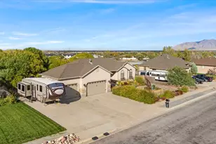 690 W Sagewood Cir S, Grantsville, UT 84029 - Photo 7