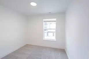 882 N Coulsen Dr, Saratoga Springs, UT 84045 - Photo 5