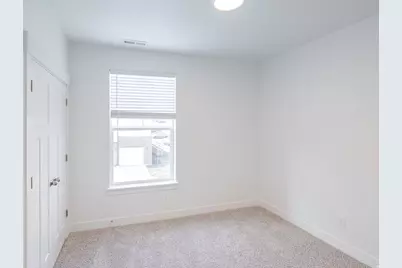 882 N Coulsen Dr #J204, Saratoga Springs, UT 84045 - Photo 7