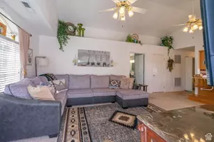 392 N Windsor Dr, Washington, UT 84780 - Photo 9