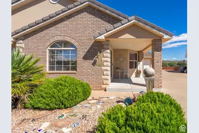 392 N Windsor Dr #1-20, Washington, UT 84780 - Photo 3