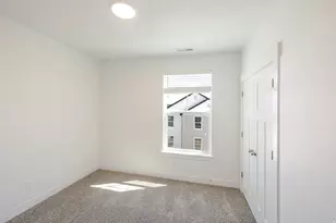 882 N Coulsen Dr, Saratoga Springs, UT 84045 - Photo 9