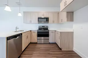 882 N Coulsen Dr, Saratoga Springs, UT 84045 - Photo 13