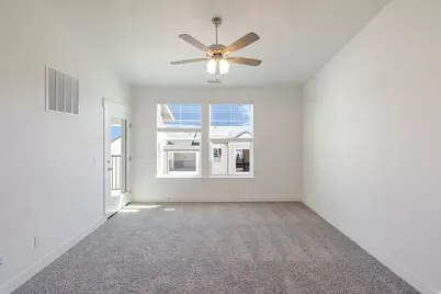 882 N Coulsen Dr #J302, Saratoga Springs, UT 84045 - Photo 17