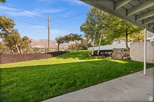 8597 S Mount Majestic Rd E, Sandy, UT 84093 - Photo 39