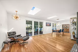 8597 S Mount Majestic Rd E, Sandy, UT 84093 - Photo 9