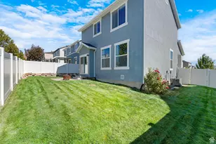 9693 N Bridge St, Eagle Mountain, UT 84005 - Photo 25