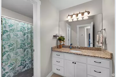 9693 N Bridge St, Eagle Mountain, UT 84005 - Photo 15