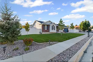 1295 N 190 E, Lehi, UT 84043 - Photo 31