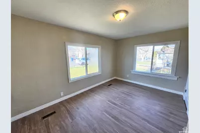 3119 S 9000 W, Magna, UT 84044 - Photo 11