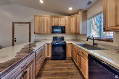 2468 E San Jose Rd, Moab, UT 84532 - Photo 23