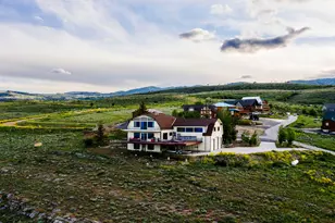 588 W Raspberry Patch Rd, Garden City, UT 84028 - Photo 3