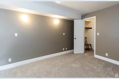 167 E 100 N #B, Logan, UT 84321 - Photo 11