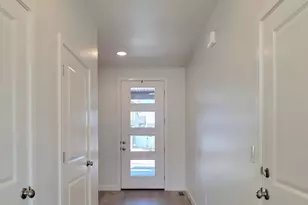 6720 S Galde Creek Dr W, West Jordan, UT 84081 - Photo 7