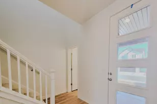 6720 S Galde Creek Dr W, West Jordan, UT 84081 - Photo 9