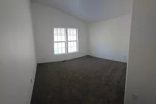 1183 W Parkway Ln S, West Valley, UT 84119 - Photo 11