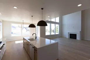 691 W Eaglecrest Cir, Elk Ridge, UT 84651 - Photo 7