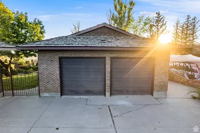 2267 Sego Lily Dr, Wellington, UT 84542 - Photo 31