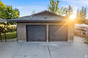 2267 Sego Lily Dr, Wellington, UT 84542 - Photo 31