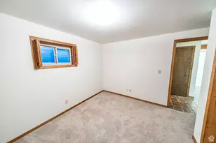 2267 Sego Lily Dr, Wellington, UT 84542 - Photo 27