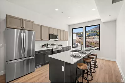 283 E Endurance Cir, Draper, UT 84020 - Photo 11