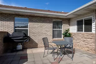 22 805 S River Rd S, Saint George, UT 84790 - Photo 29