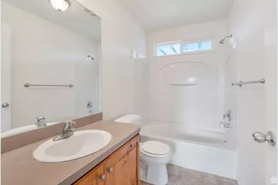 381 S State St E #12, Provo, UT 84606 - Photo 17