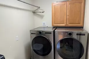 2110 E Lonsdale Dr, Cottonwood Heights, UT 84121 - Photo 37