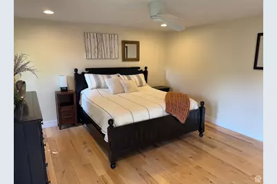 2110 E Lonsdale Dr, Cottonwood Heights, UT 84121 - Photo 15