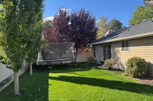 2110 E Lonsdale Dr, Cottonwood Heights, UT 84121 - Photo 57