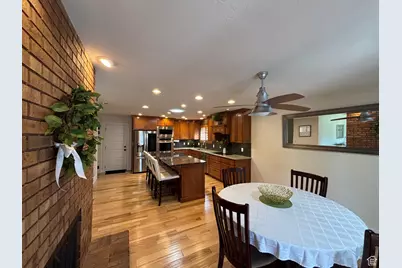 2110 E Lonsdale Dr, Cottonwood Heights, UT 84121 - Photo 11