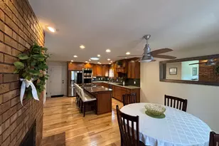 2110 E Lonsdale Dr, Cottonwood Heights, UT 84121 - Photo 11