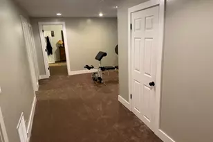 2110 E Lonsdale Dr, Cottonwood Heights, UT 84121 - Photo 55