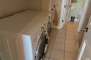 1831 E Cottonwood Glen Ct E, Holladay, UT 84117 - Photo 11