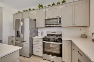 8894 W Newmont Dr S, Magna, UT 84044 - Photo 9