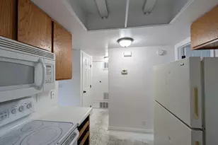 955 E Creekhill Ln, Midvale, UT 84047 - Photo 7