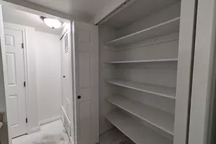 955 E Creekhill Ln, Midvale, UT 84047 - Photo 13