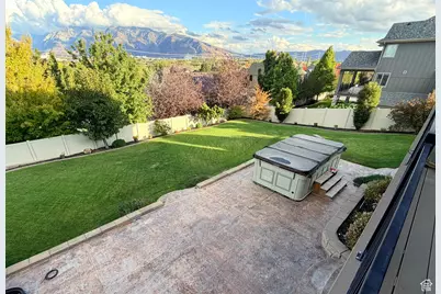 9121 S Hidden Peak Dr W, West Jordan, UT 84088 - Photo 9