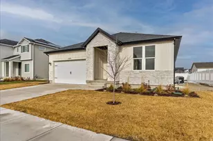 1573 E Lynx Ln, Eagle Mountain, UT 84005 - Photo 3