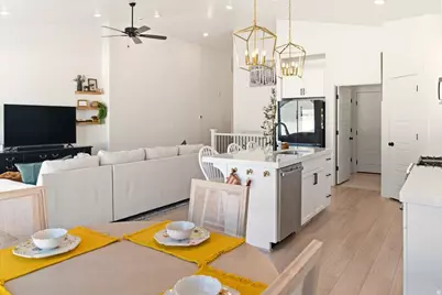 1573 E Lynx Ln, Eagle Mountain, UT 84005 - Photo 11