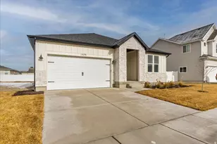1573 E Lynx Ln, Eagle Mountain, UT 84005 - Photo 3