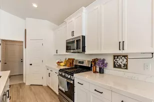 1573 E Lynx Ln, Eagle Mountain, UT 84005 - Photo 15