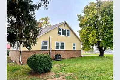 88 S 100 W, Blanding, UT 84511 - Photo 9