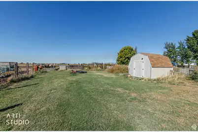 5801 S 7100 W, Hooper, UT 84315 - Photo 51