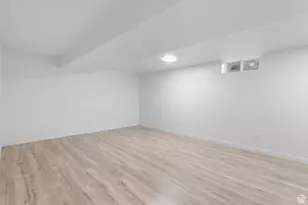 7994 S Roosevelt St W, Midvale, UT 84047 - Photo 21