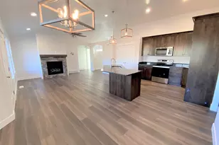 125 S Freedom Wy, Grantsville, UT 84029 - Photo 9