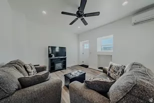 235 S Copper Rd, Kanab, UT 84741 - Photo 3